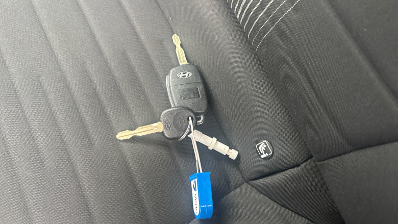 Hyundai i10 1.0 MPi SE Connect 5dr Auto Petrol Hatchback